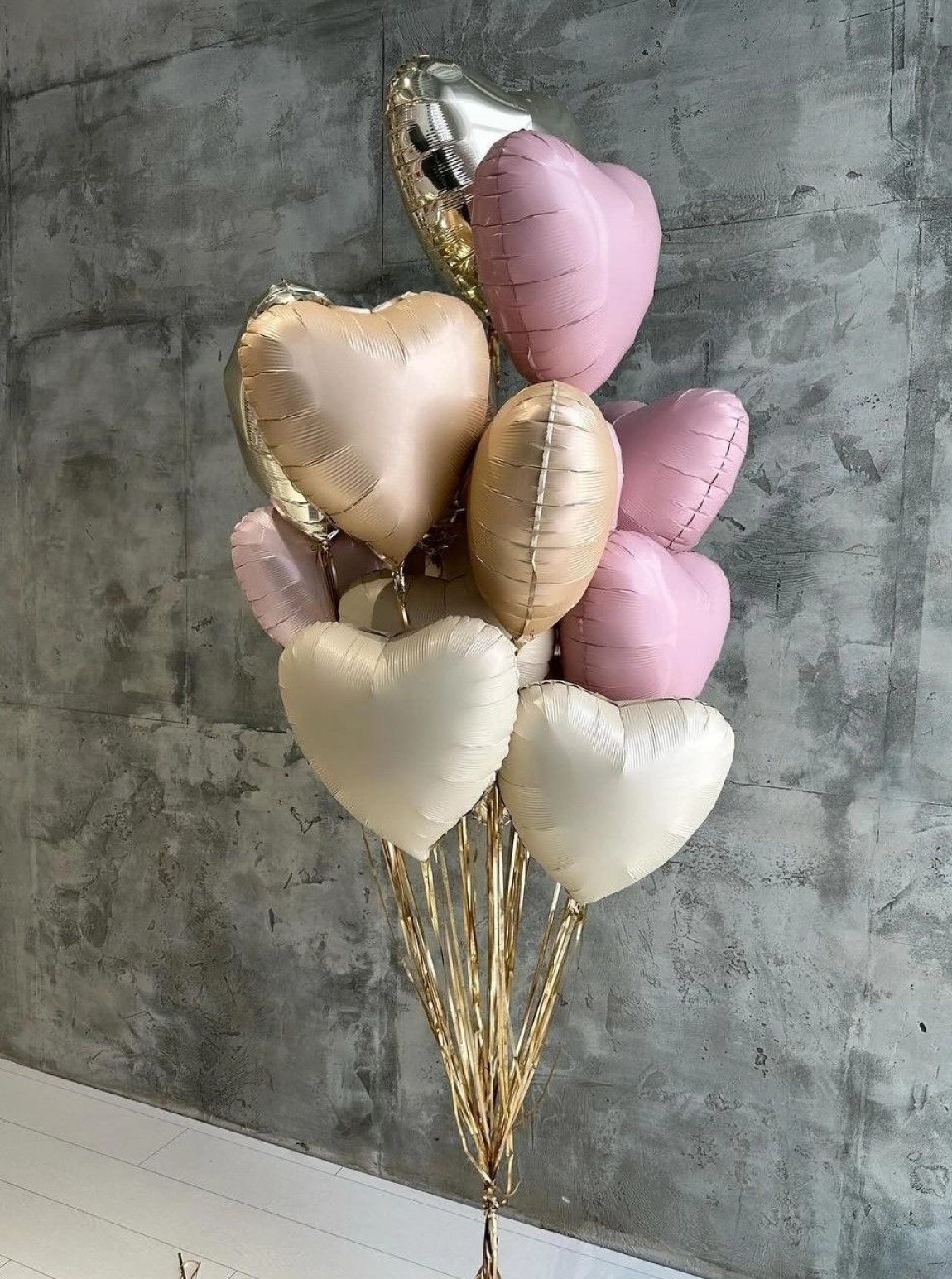 13 Heart-Shaped Balloons